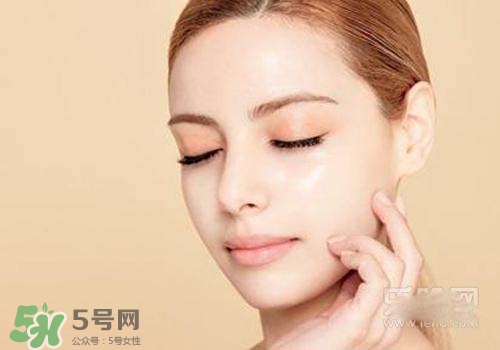 補水霜可以晚上用嗎？補水霜晚上怎么用？