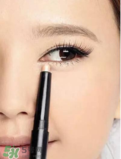 啞光是什么意思？化妝品啞光好不好？