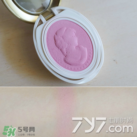 紫色腮紅哪個牌子好？紫色腮紅推薦