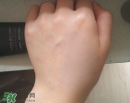 極密bb霜怎么樣？雅麗潔極密bb霜好用嗎？