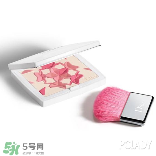 迪奧2017櫻花花瓣腮紅多少錢？2017dior櫻花腮紅專柜價(jià)格