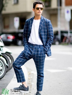 格子西裝怎么搭配？格子西服怎么搭配好看？