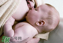 哺乳期奶水時多時少是什么原因？哺乳期奶水時多時少怎么辦？