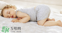 孩子發燒到39度該怎么辦？ 孩子39度能用物理降溫嗎？