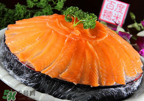 三文魚煮多久？寶寶吃三文魚煮多久熟？