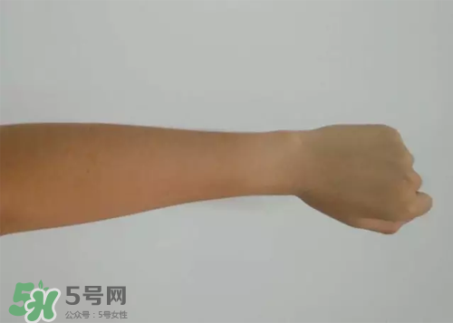 大創(chuàng)美白乳液多少錢(qián)？大創(chuàng)美白乳液為什么那么便宜