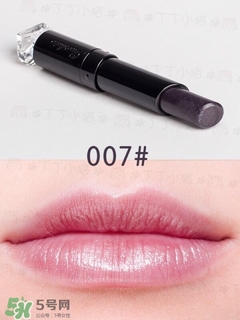 嬌蘭小黑裙007值得入嗎？嬌蘭小黑裙007唇膏口紅怎么樣？