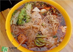 麻辣燙和冒菜有啥區(qū)別？麻辣燙和冒菜哪個(gè)好吃？