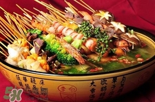麻辣燙和冒菜有啥區(qū)別？麻辣燙和冒菜哪個(gè)好吃？