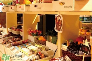 良品鋪子為什么那么貴？良品鋪子為什么這么貴