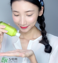 百雀羚三生花爽膚水怎么樣？百雀羚三生花爽膚水多少錢？