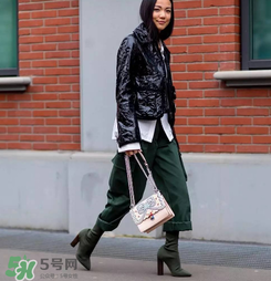 fendi kan i多少錢？芬迪kan i包包國內專柜價格