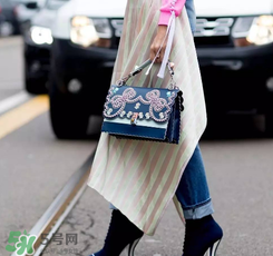 fendi kan i多少錢？芬迪kan i包包國內專柜價格