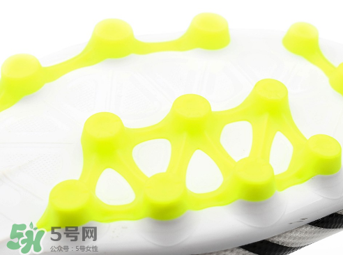 adidas nemeziz 17+怎么樣？阿迪達斯斑馬足球鞋測評