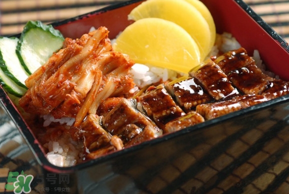 鰻魚飯怎么吃？日本鰻魚飯的做法