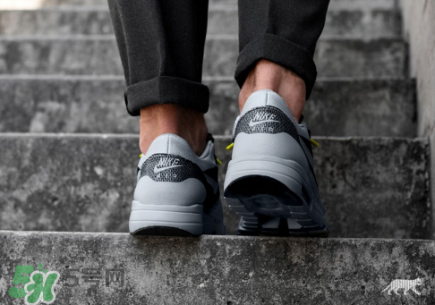 asphalt gold與耐克air max 1聯(lián)名多少錢？為什么這么貴？