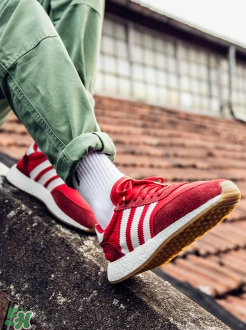 adidas iniki runner怎么樣？阿迪達斯iniki評測