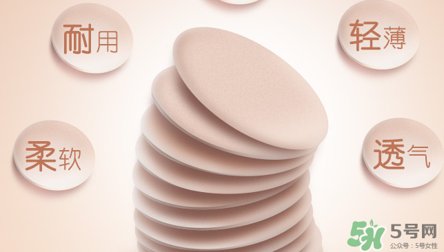 藍(lán)色之戀氣墊bb多少錢？藍(lán)色之戀雪潤氣墊粉凝霜多少錢？