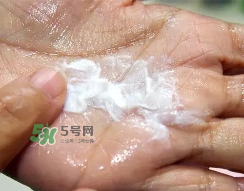 親潤孕婦護膚品怎么樣？親潤豆乳補水系列好用嗎？