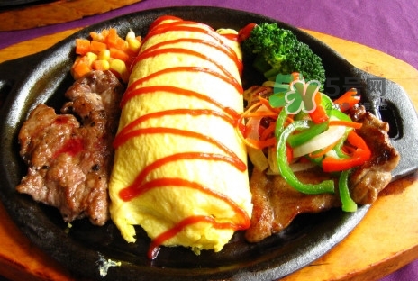 蛋包飯蛋皮需要加入什么？蛋包飯有什么營養(yǎng)