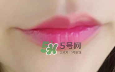 Mistine雙頭染唇液怎么樣？Mistine雙頭染唇液好用嗎？