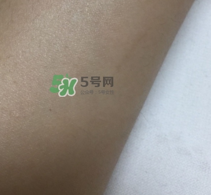嬌韻詩(shī)牛奶水新版舊版區(qū)別 嬌韻詩(shī)牛奶水多少錢(qián)