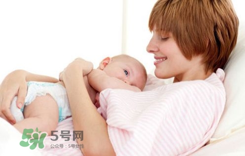 產后憂郁是這樣來的！這些話絕對別對新手媽媽說！