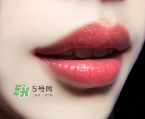 tf白管05是什么顏色？tom ford白管05適合黃皮嗎？
