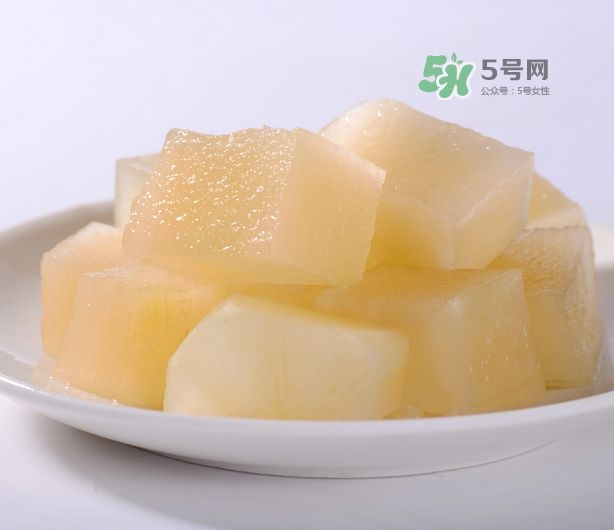 雪蓮果有點苦怎么回事？雪蓮果黑了能吃嗎？