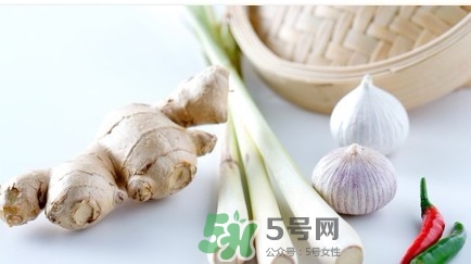 男人吃蔥壯陽(yáng)嗎？男人吃蔥有什么好處？