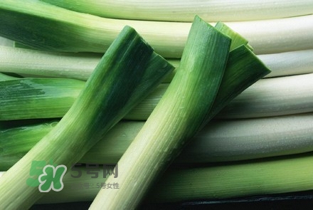 男人吃蔥壯陽(yáng)嗎？男人吃蔥有什么好處？