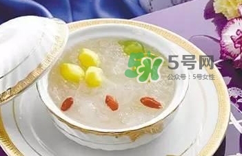 燕窩里面含有激素嗎？燕窩兒童吃了會不會性早熟？