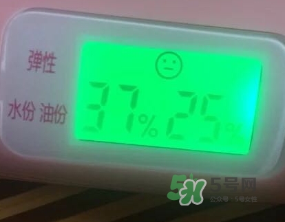 韓后茶蕊去角質素怎么用？韓后茶蕊亮滑去角質素用法