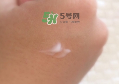 jayjun玫瑰乳液怎么樣？jayjun玫瑰凈白水乳價格