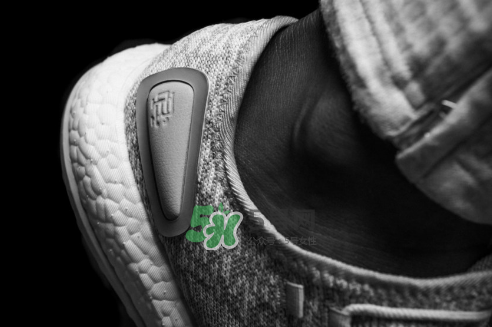reigning champ與adidas聯名pureboost多少錢？