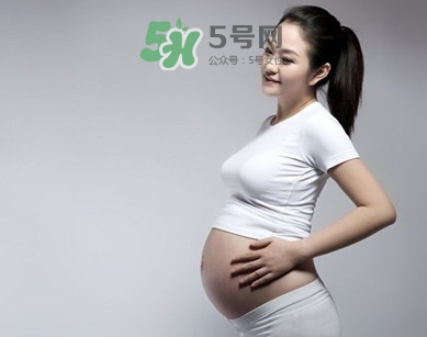 孕婦打噴嚏漏尿是什么原因？孕婦打噴嚏漏尿怎么辦？