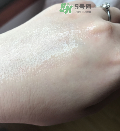 薇姿水光煥白精華水怎么樣？薇姿水光煥白精華水好用嗎？