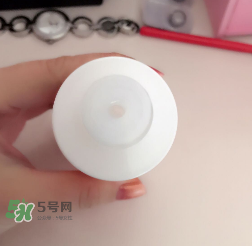 薇姿水光煥白精華水怎么樣？薇姿水光煥白精華水好用嗎？