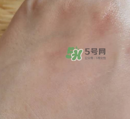 悅木之源菌菇水是爽膚水嗎？悅木之源菌菇水是精華嗎