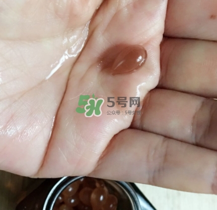 雅詩蘭黛小棕瓶膠囊多少錢？小棕瓶安瓶膠囊專柜價格