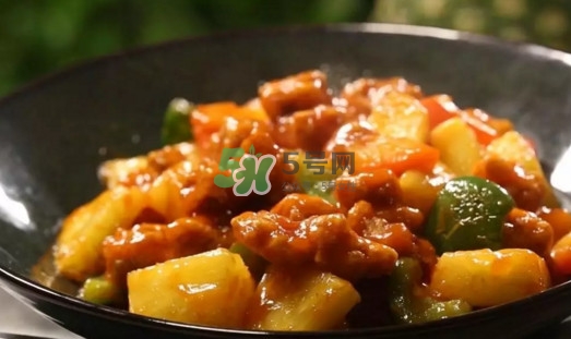 菠蘿咕咾肉怎么做？菠蘿咕咾肉是哪里的菜