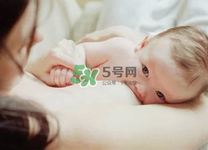 母乳喂養預防乳腺癌嗎？不喂母乳會的乳腺癌嗎？