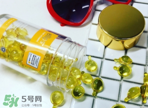 ellips護發膠囊怎么用？ellips護發精油的用法