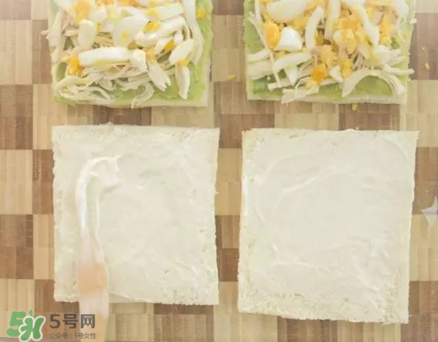 牛油果沙拉怎么做？牛油果沙拉用什么醬？