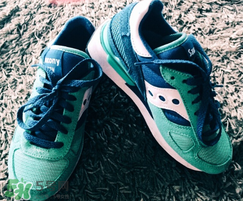 saucony一般多少錢？索康尼和亞瑟士哪個好？