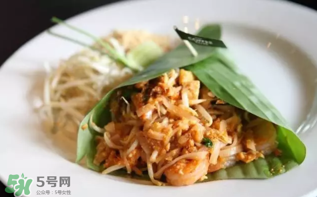 花生發芽后營養如何？花生殼煮水喝有什么用？