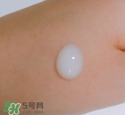 olay小臉精華怎么樣？olay玉蘭油臻粹系列小臉精華功效