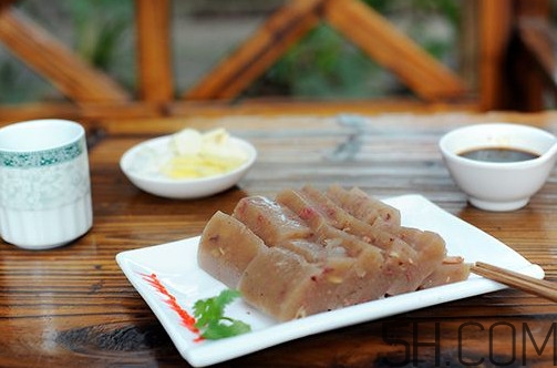 燜子和涼粉的區別 驢肉火燒燜子的做法