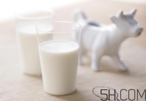 牛奶煮開了還有營養嗎？牛奶可以加熱嗎？