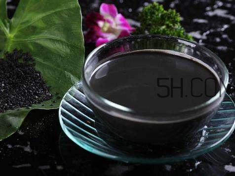 喝黑芝麻糊有什么好處和壞處？黑芝麻糊什么時(shí)候喝最好？